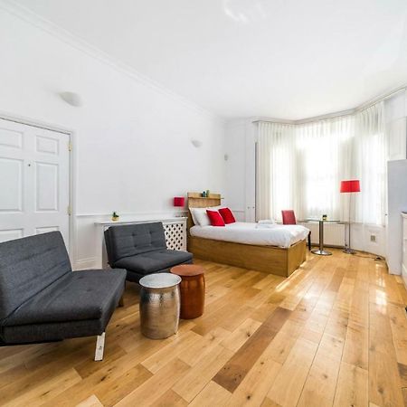 New 1 Bedroom Earls Court Flat Centre Of Londen Buitenkant foto