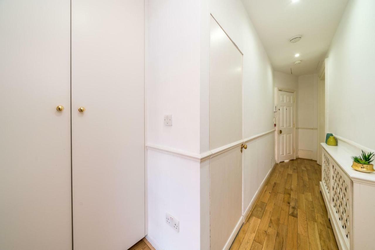 New 1 Bedroom Earls Court Flat Centre Of Londen Buitenkant foto